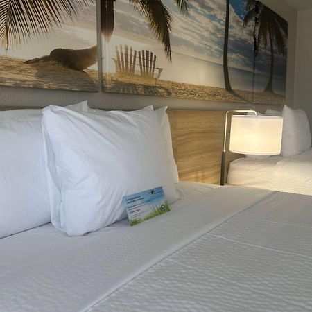 Days Inn By Wyndham Fort Myers Exteriér fotografie