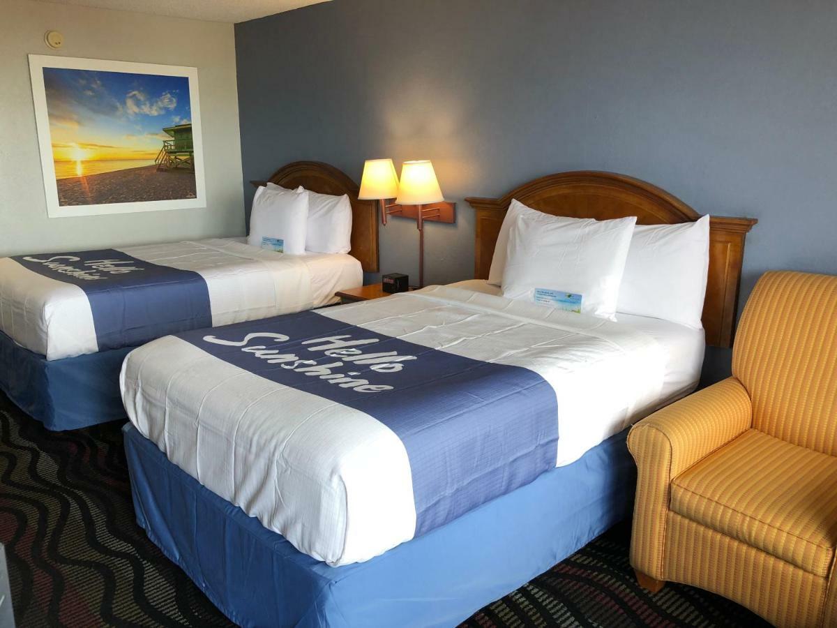 Days Inn By Wyndham Fort Myers Exteriér fotografie